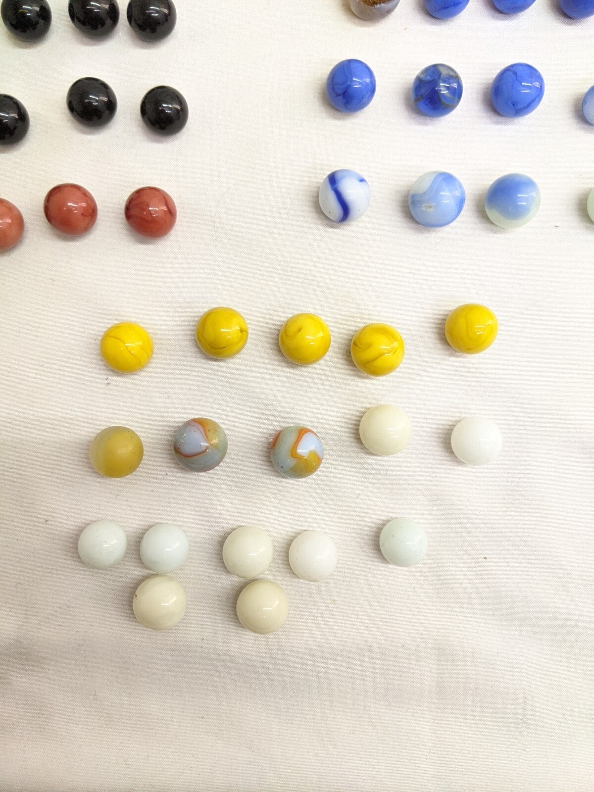 Vintage Marbles In Wire Lock Mason Jar 5 1/4″ x 2 1/2″ Lot of 67 Marbles LW