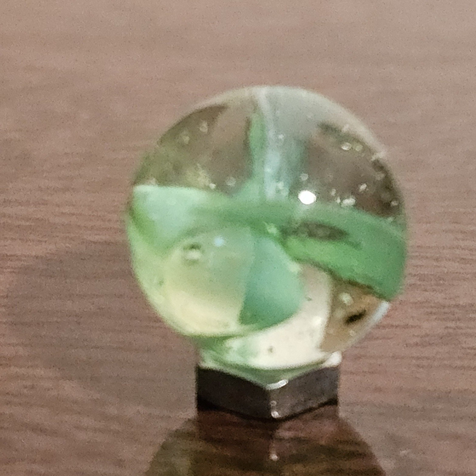 Vintage CE Bogard Mint Green Floppy 4-Lobe Cats Eye .625″ Glass Marble