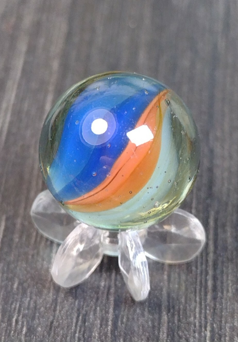 Peach & Blue Cat eye Six Vane Tri-Color .62″ Japan Foreign VINTAGE MARBLE