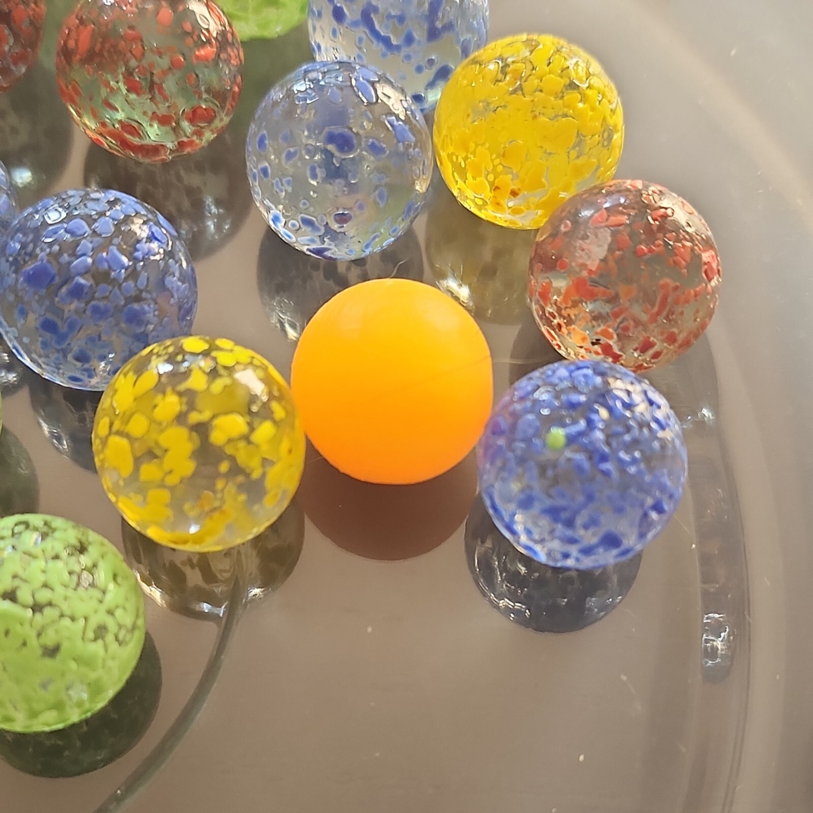 VTG Confetti Speckled Stardust Marbles x 24 (14.66 mm with 2 LG) Canadian Seller
