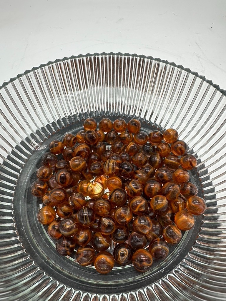 Bulk pk of 100 Mummy 16mm Player Marbles (5/8th”) Translucent Purple Orange
