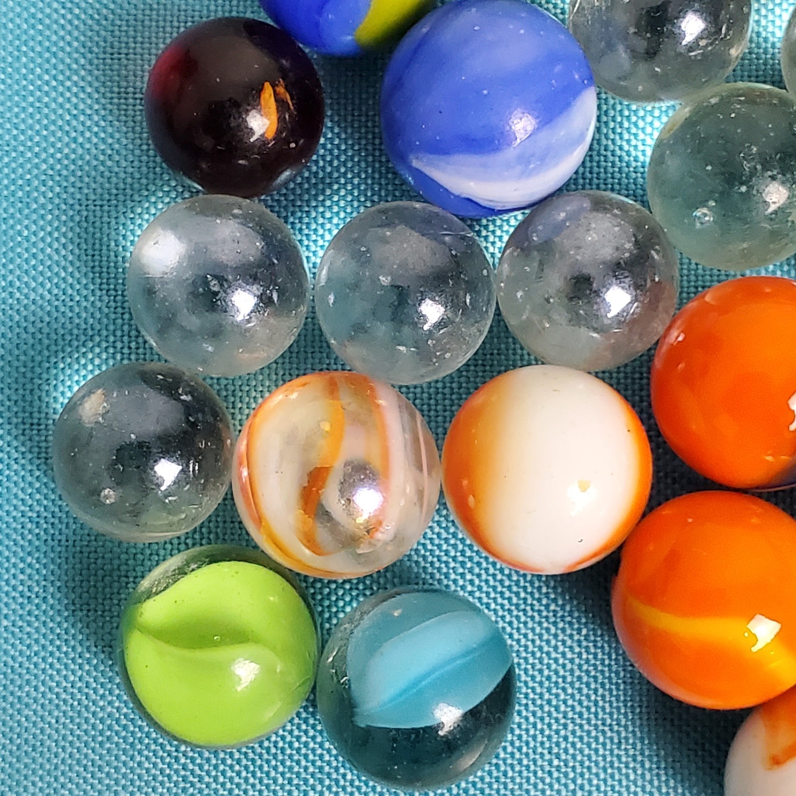 Vintage Estate Lot Of Old Collectible Glass marbles 50 Pcs.