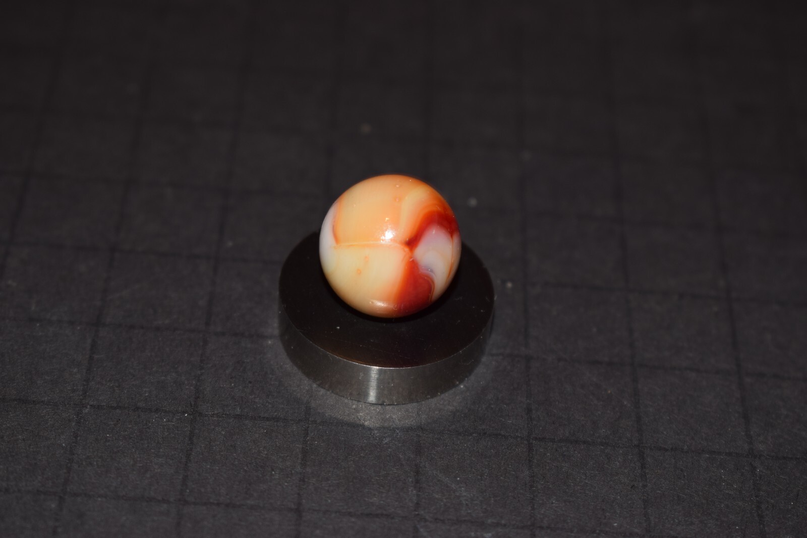 Vintage NRL Peltier Rainbo💓RED Lipstick Patches Toy Marble .641″=41/64″ MINT