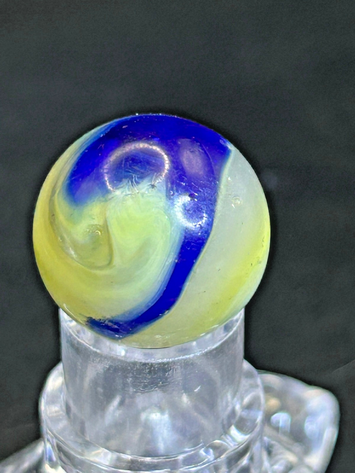 Vintage Akro Agate Blue “Egg Yolk” Popeye Marble, .74″, Near Mint, #OB9
