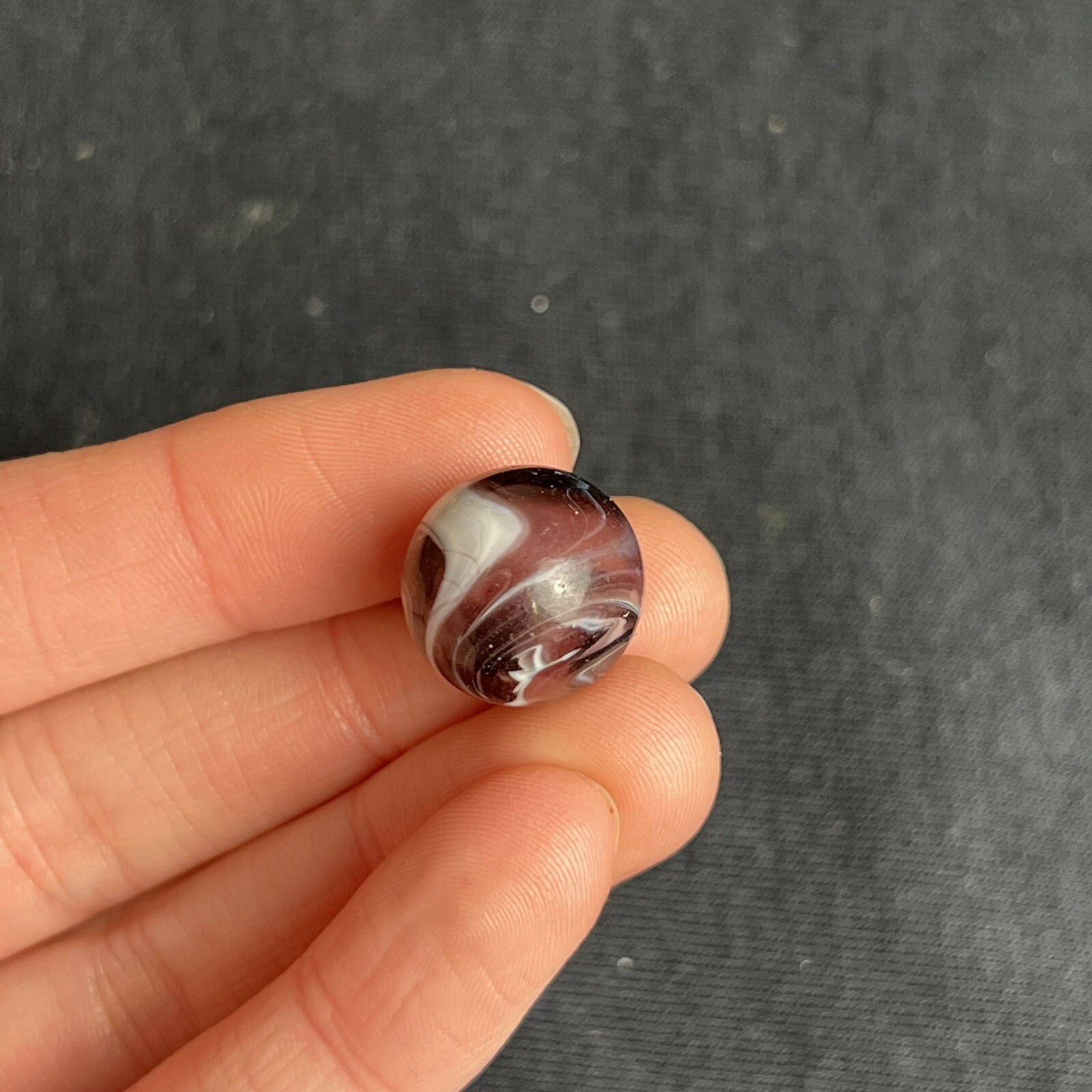 Vintage Lavender Akro Agate Peltier Christensen Glass Swirl Marble 0.6”