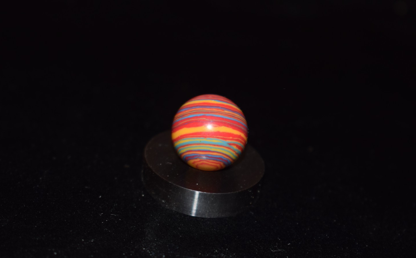 Clay🎯 Bullseye💪Superman🔴🔵🟡Colors Toy Collectors Marble size” 5/8″=.625″Mint