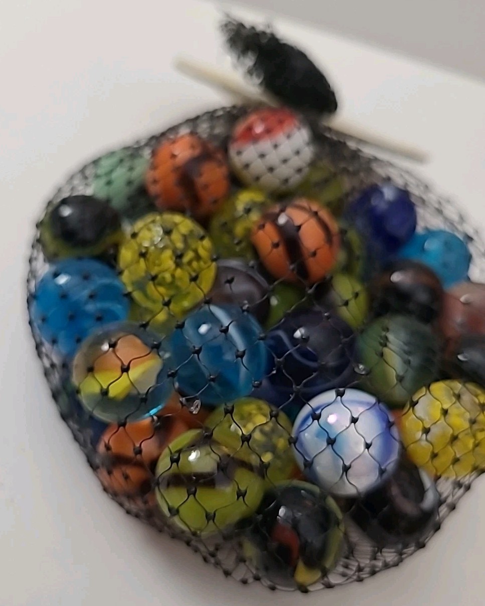 Vintage Top Notch Marbles Bag Of 50 100% Glass Assorted Marbles 1 Super Shooter
