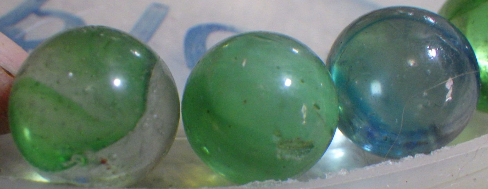 15 vintage marbles lot barely color swirls 1 tiny orange blue green purple brown