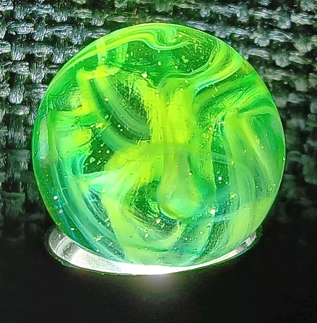Stunning Ravenswood Transparent Swirl Marble. .60″ Mint. Uv Active.