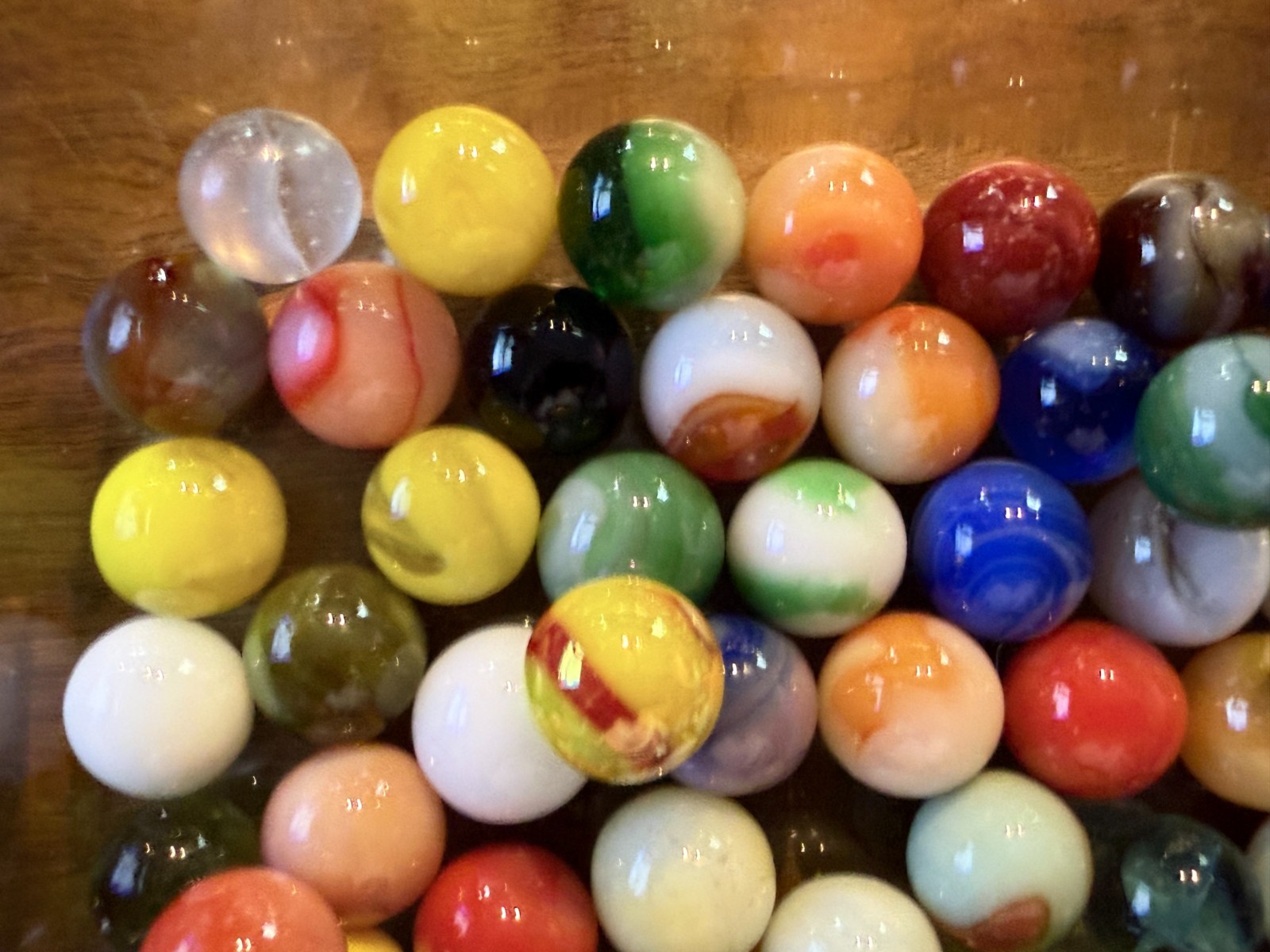 Vintage Marbles (Slags, Swirls, Cats Eyes, Bennies, Etc).Each lot varies Lot#130