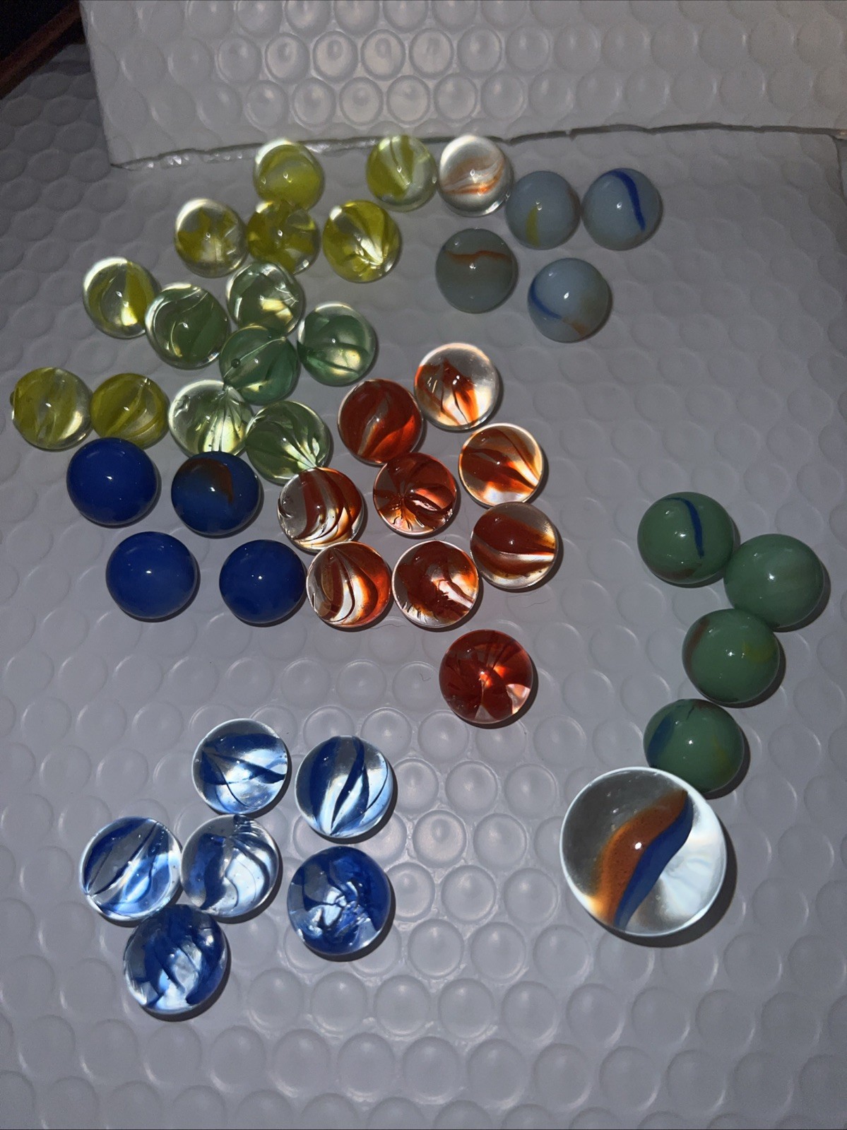 Lot of 43 Antique Vintage Marbles Opaque Swirl Shooter Agate Marble Cats Eye