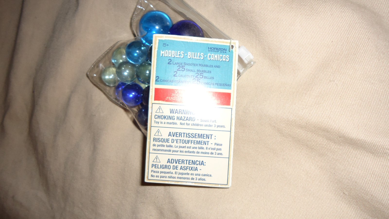 Marble Set with instructions*2 shooters plus 25 players*Blue