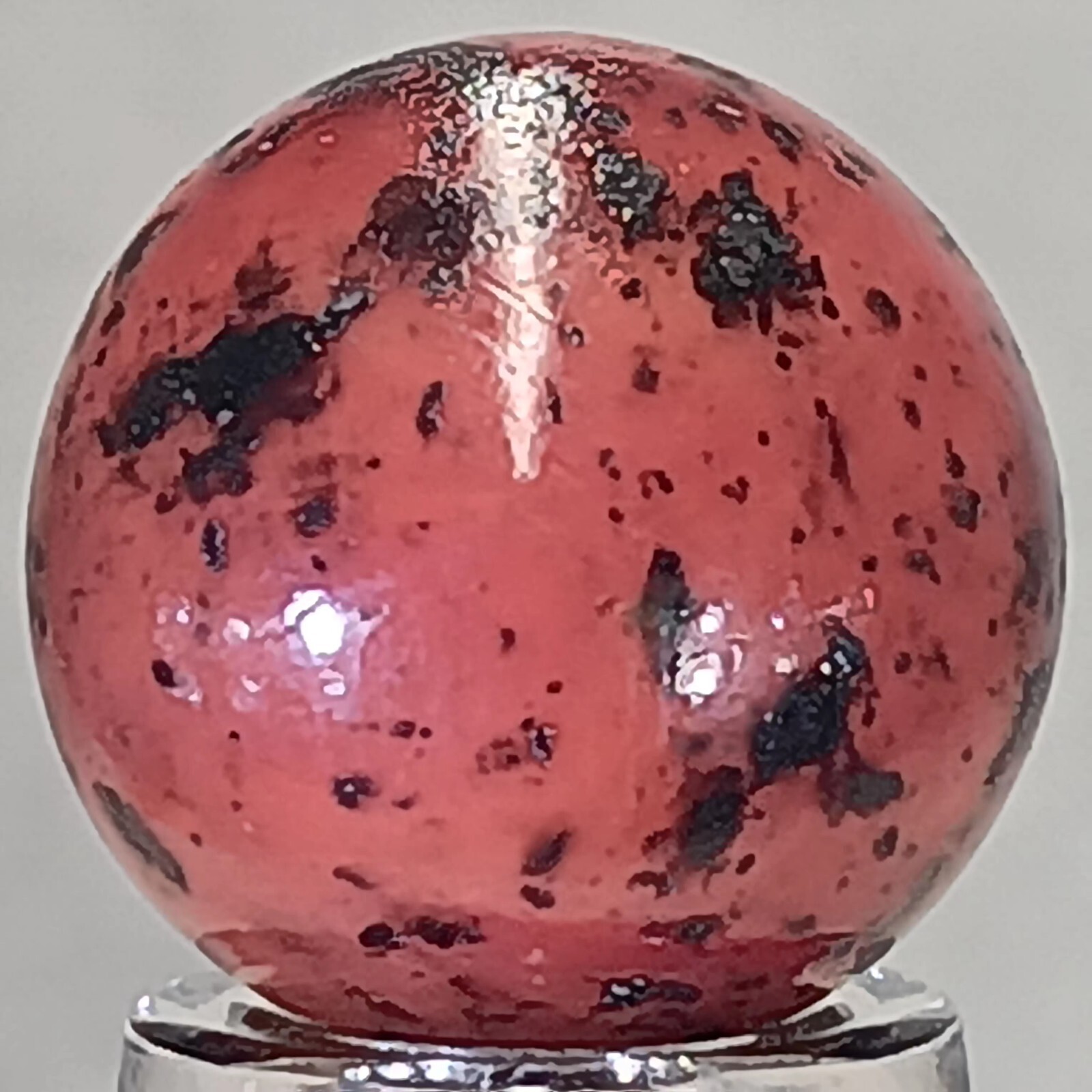 Vacor Mars Marble .62 Inches Near-Mint Condition Combined Shipping