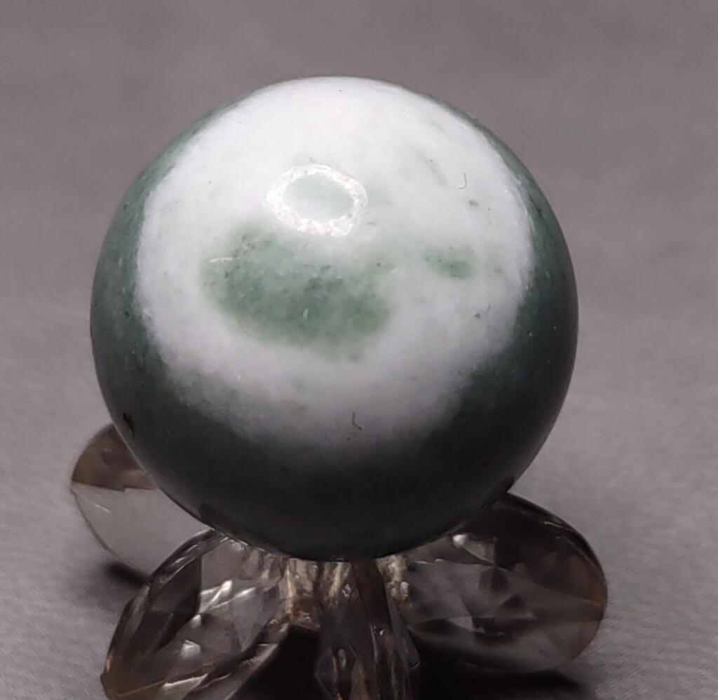 .80″ Green Crystal Stone Mineral Rock Sphere Vintage or Modern MARBLES Toys NM+