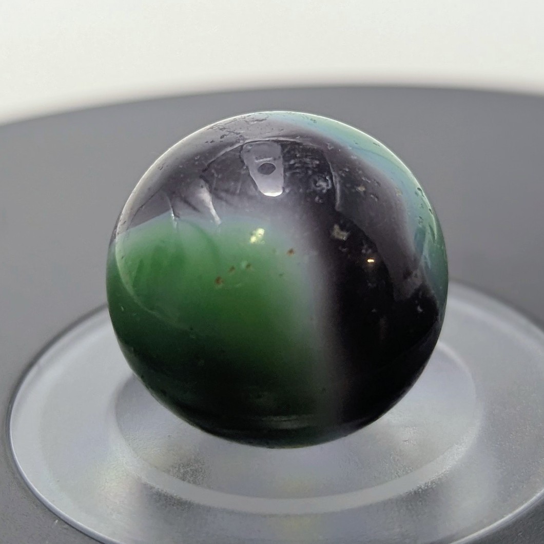 Vintage 1930s West Virginia Swirl Shooter Marble 0.86″ Translucent Green Purple