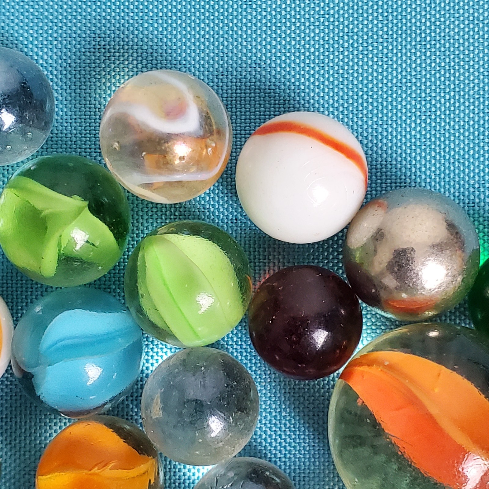Vintage Estate Lot Of Old Collectible Glass marbles 50 Pcs.