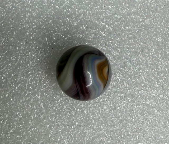 Lot of 5 Vintage Swirl Marbles Jabo Akro Peltier Vitro Christensen Diff Sizes