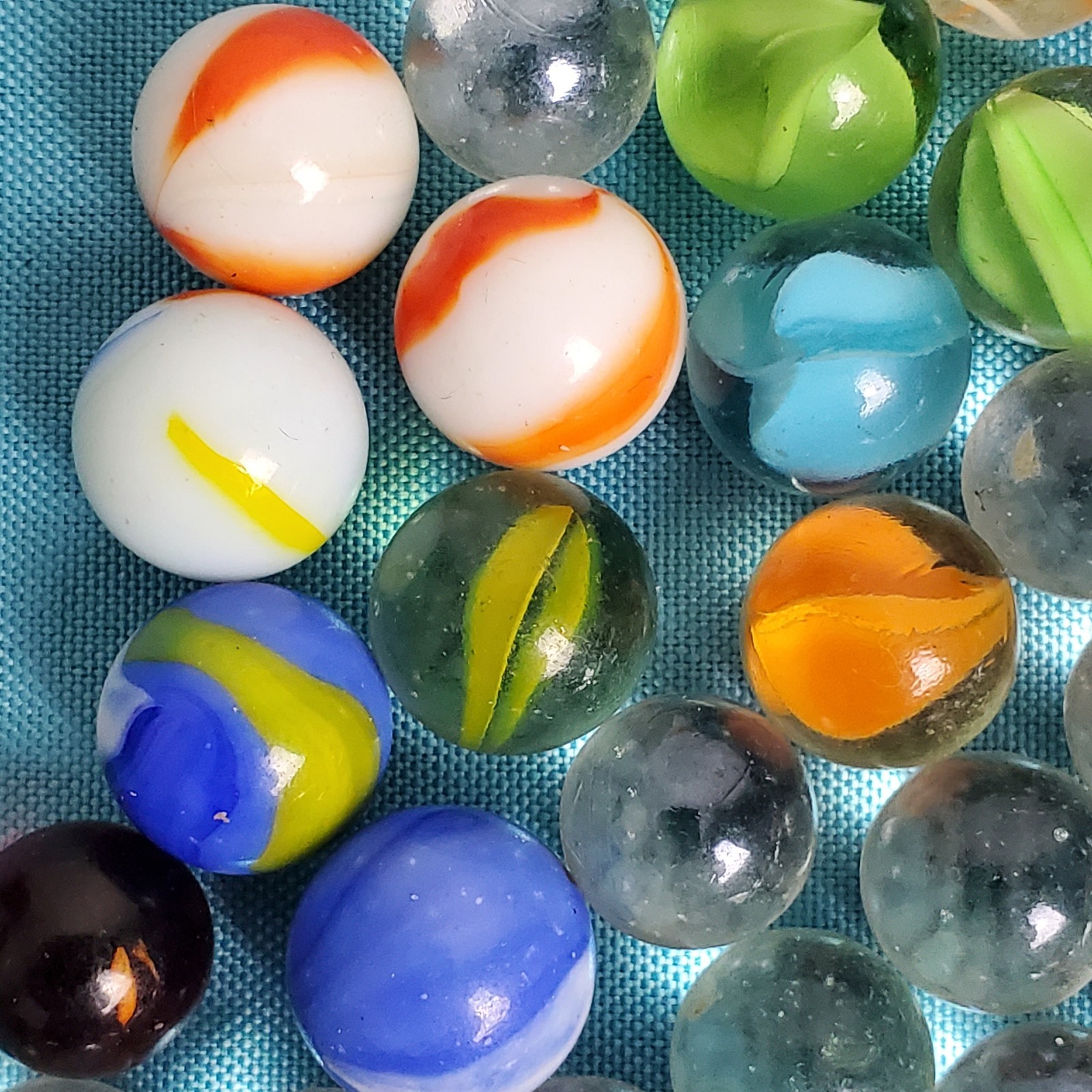 Vintage Estate Lot Of Old Collectible Glass marbles 50 Pcs.