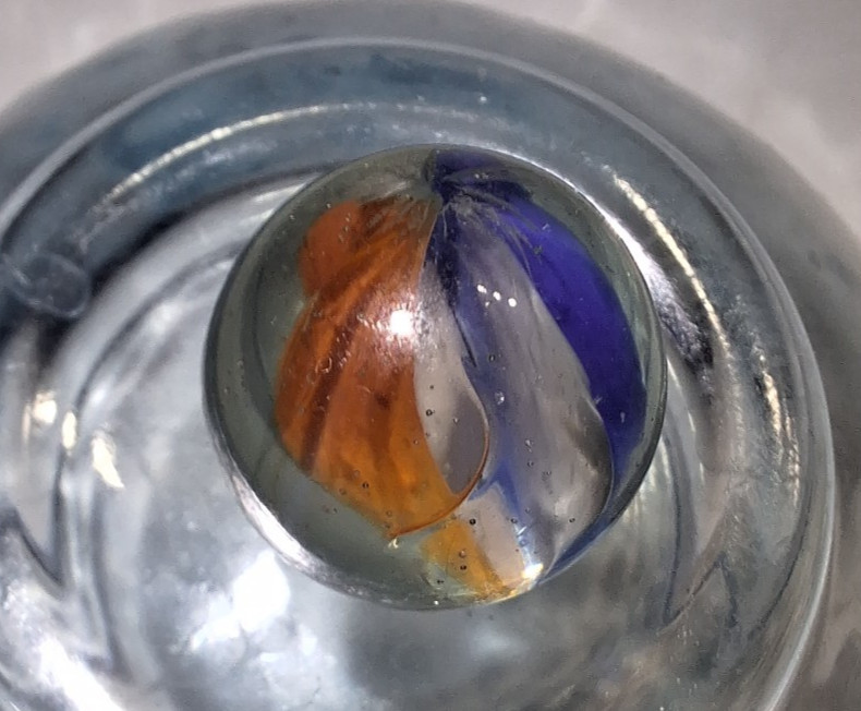 Vtg 6 Vane Tri Color Red White Blue Hybrid Cat’s Eye Marbles 11 ct. UV Reactive