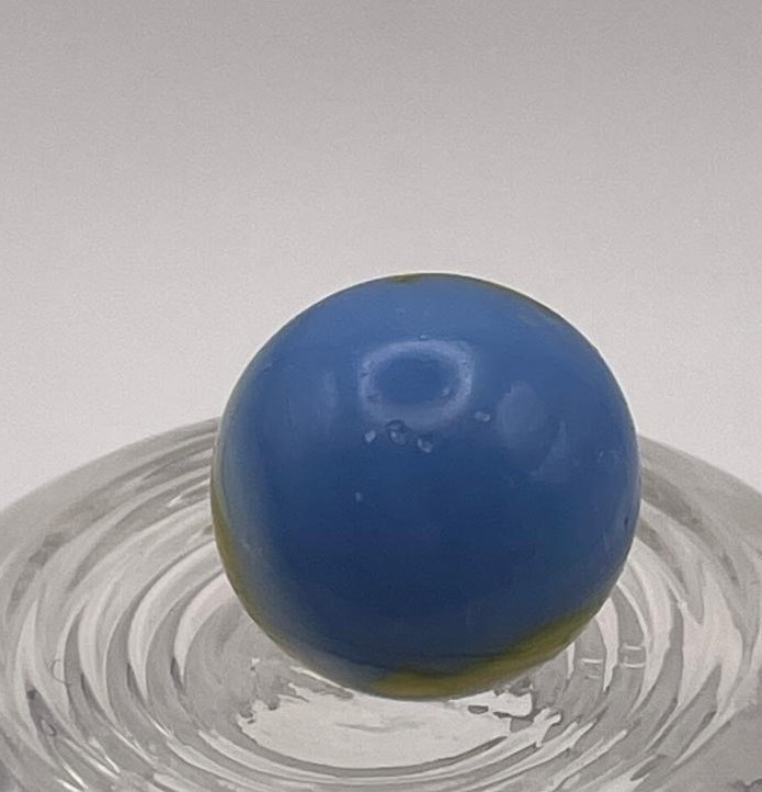 UV Reactive Selenium Glow – Vintage Blue & Yellow Swirl Marble – 5/8″