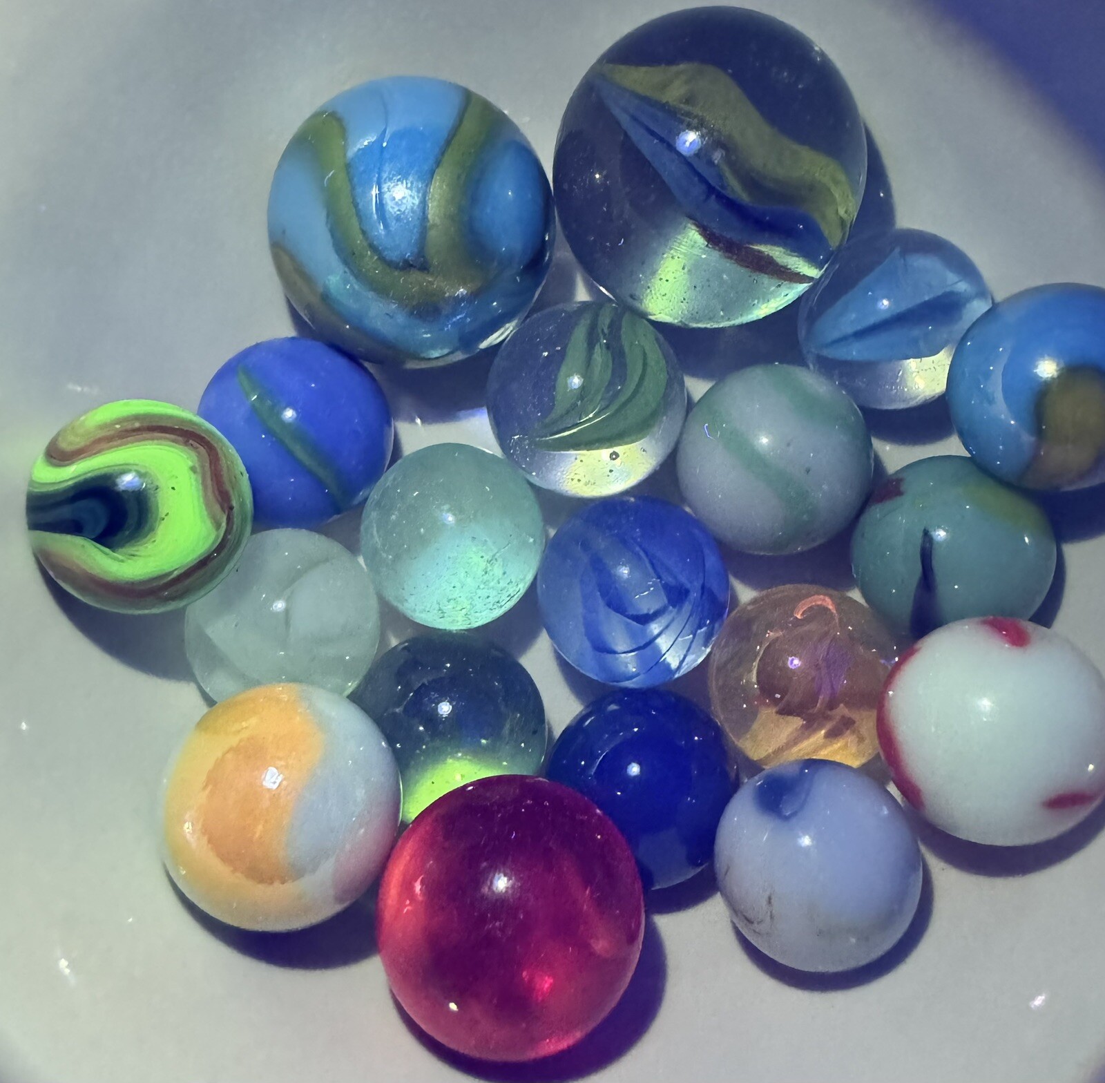 Vintage Marble Lot Of MARBLES UV Reactive Cadmium Uranium Lot #53