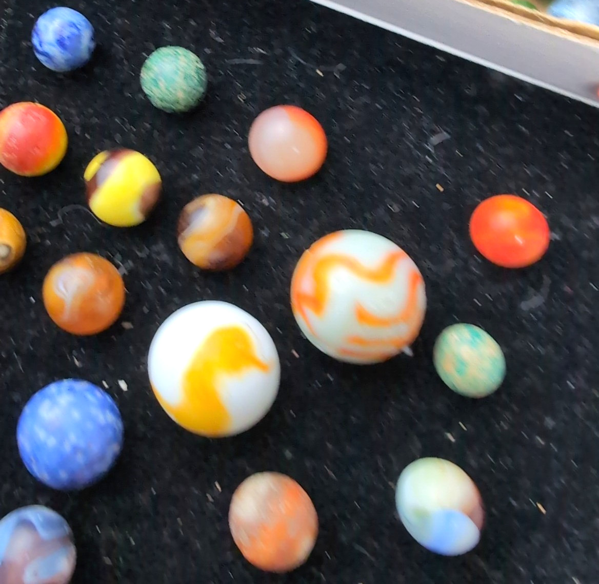 Mixed Lot 65 Assorted Old Vintage To Modern Marbles