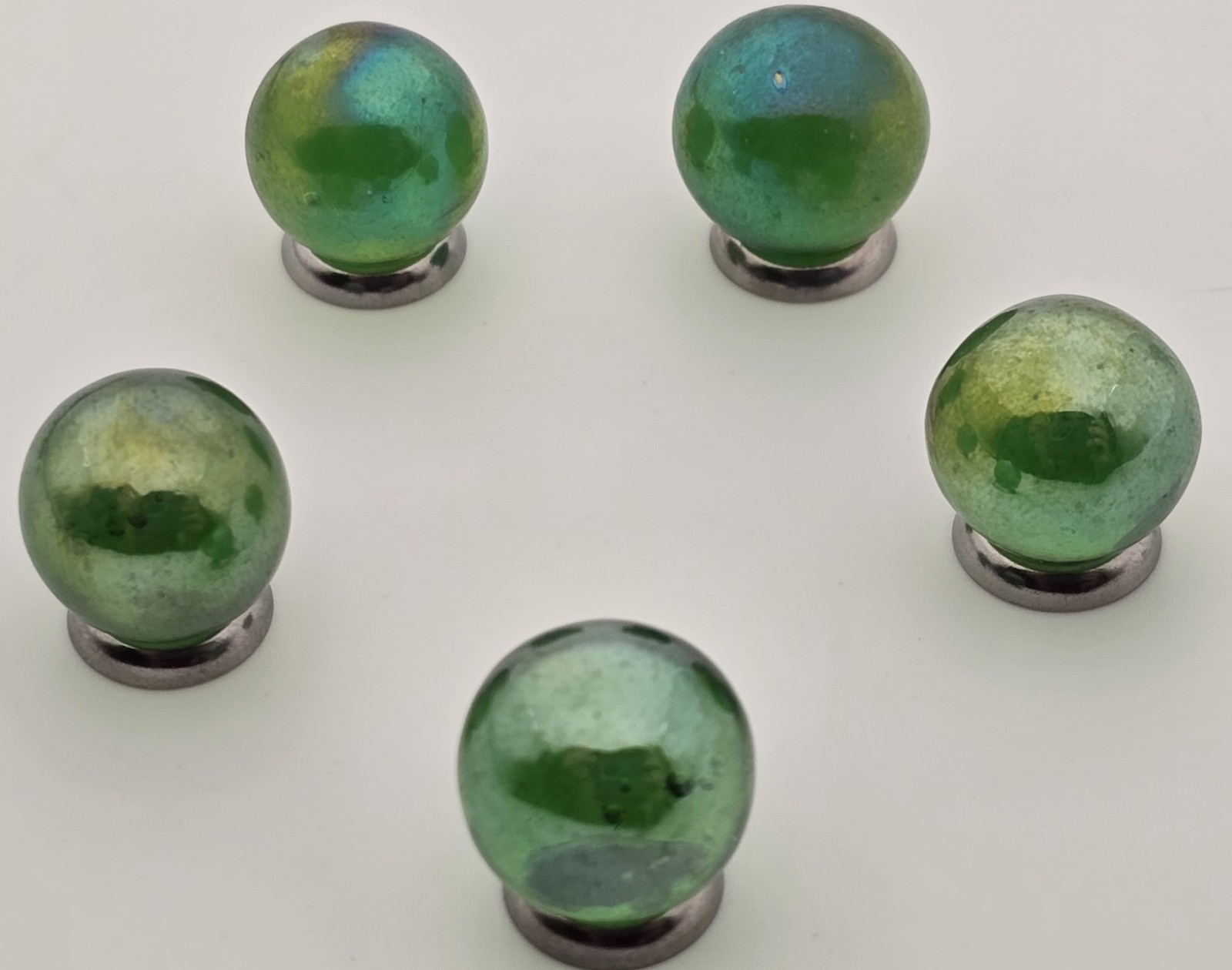 Vintage 14mm “Luster Green” Pack of 25 Player Glass Marbles (~9/16 inch) –