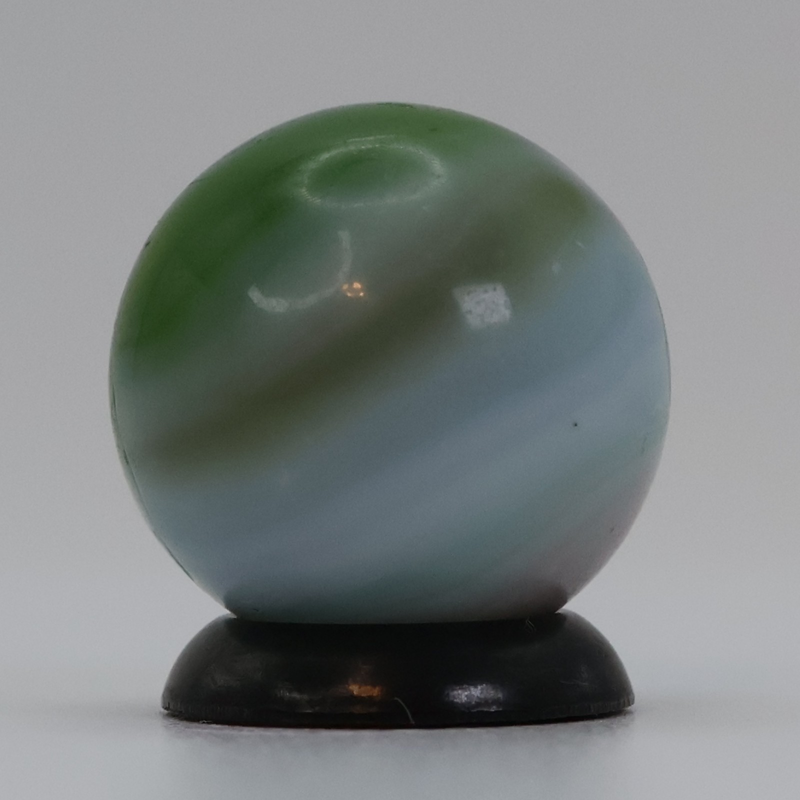 5/8″ Vitro Agate Easter Egg Marble NM+