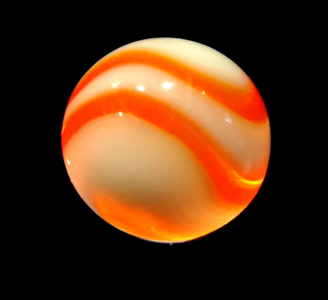 AKRO AGATE PEACH SNAKE 🐍 TRIPPLE TWIST 23/32 ” SHOOTER Wet Mint VHTF