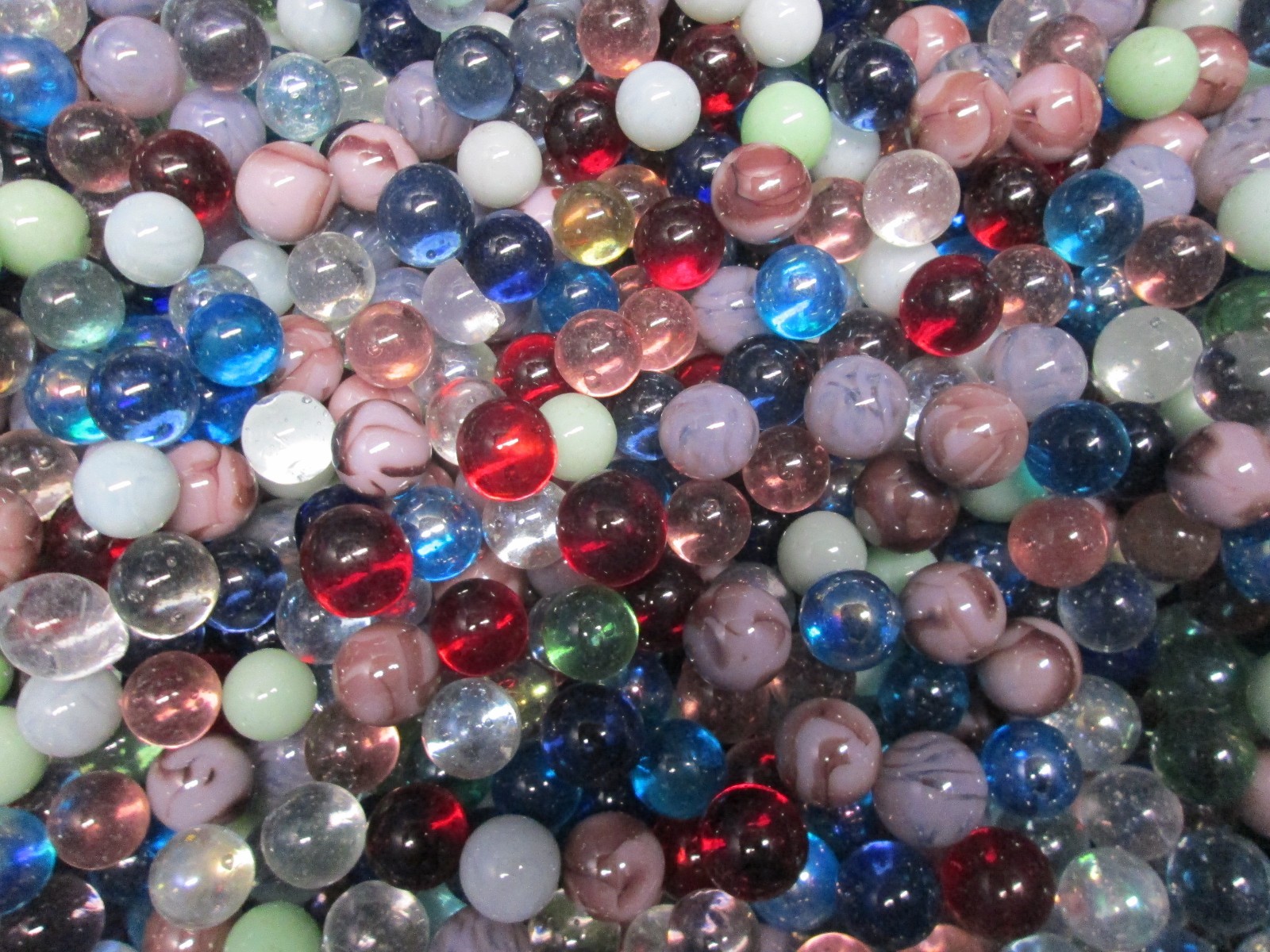 Wholesale Glass Marbles by the Pound! ONLY $4.99 per lb 9/16″-15mm diam – BULK