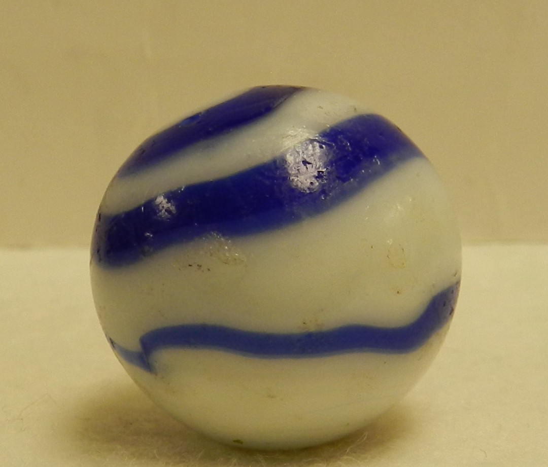 #21050m Large 1.06 Inches Vintage Yasuda Glass Transitional Shooter Marble