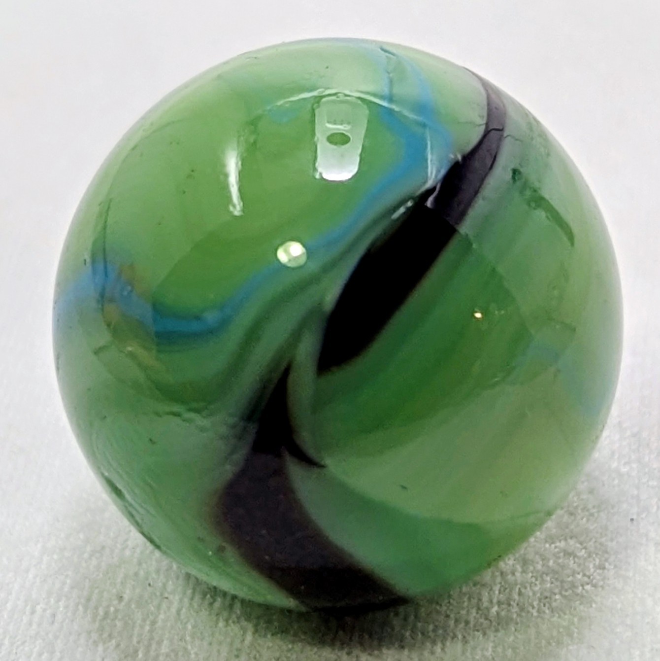 Christensen Agate Striped Opaque Vintage Marble 23.58 mm (1925-1933)