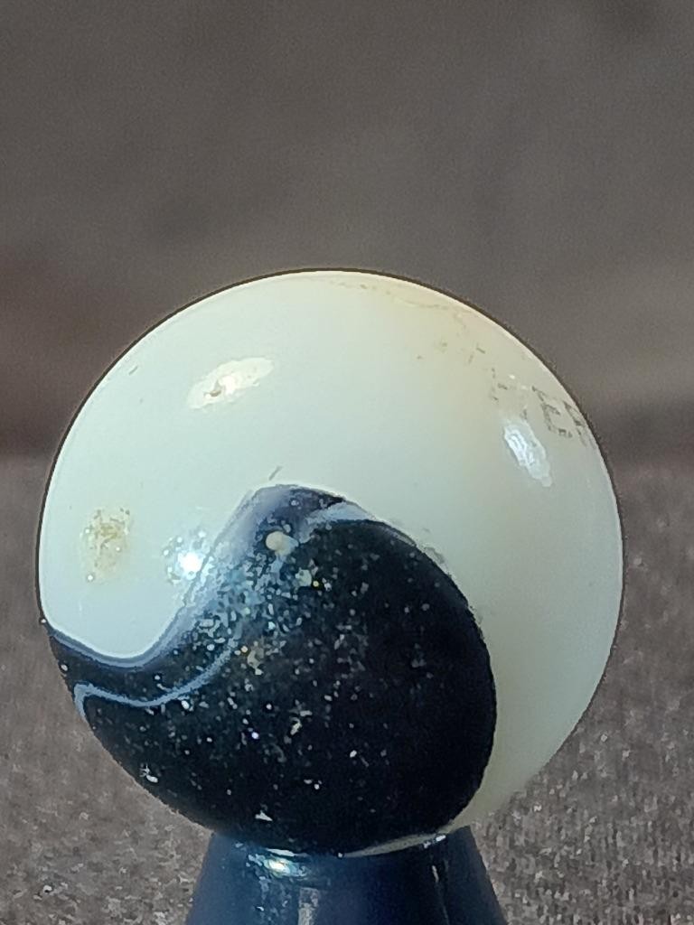 11/16″ 1930’s Peltier Herbie Faded Good Condition Serious Marble A815