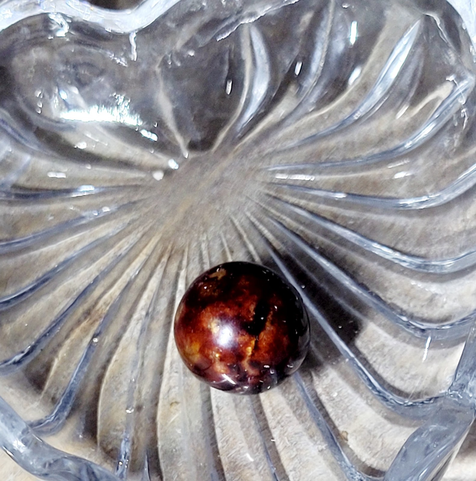 Early German Marble, Brown, Light And Dark, Bennington