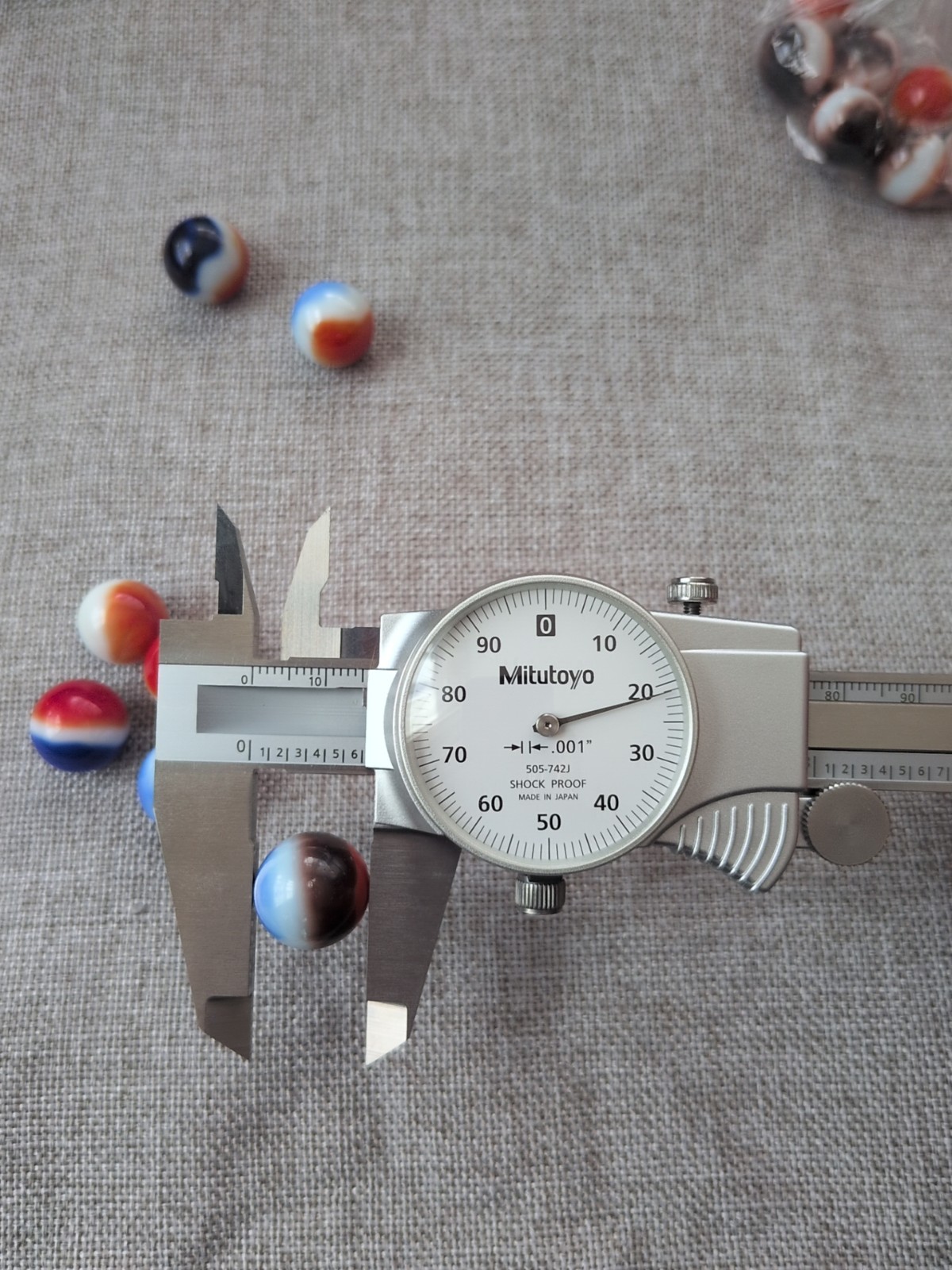 Vintage Marbles Lot Of 7 Red White Blue Brown Swirl Various Sizes