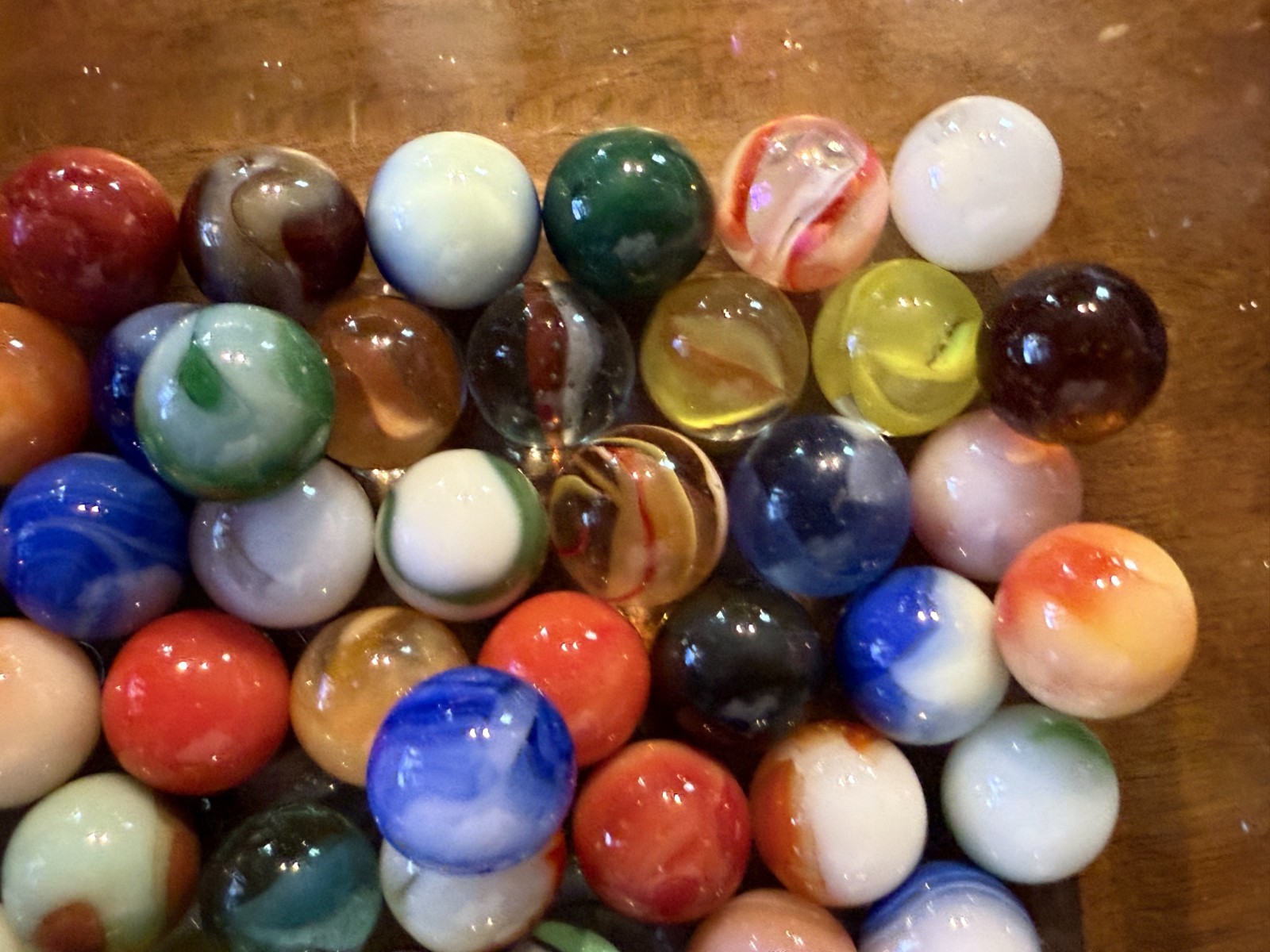 Vintage Marbles (Slags, Swirls, Cats Eyes, Bennies, Etc).Each lot varies Lot#130