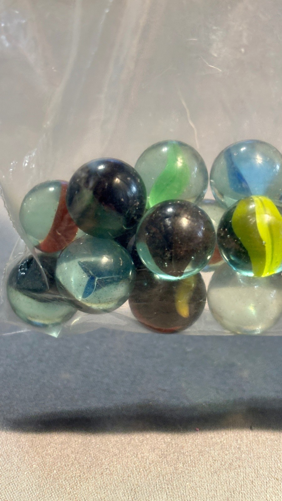 Lot of 23 Assorted Glass Marbles Cat’s Eye Swirl Mix in Resealable Bag