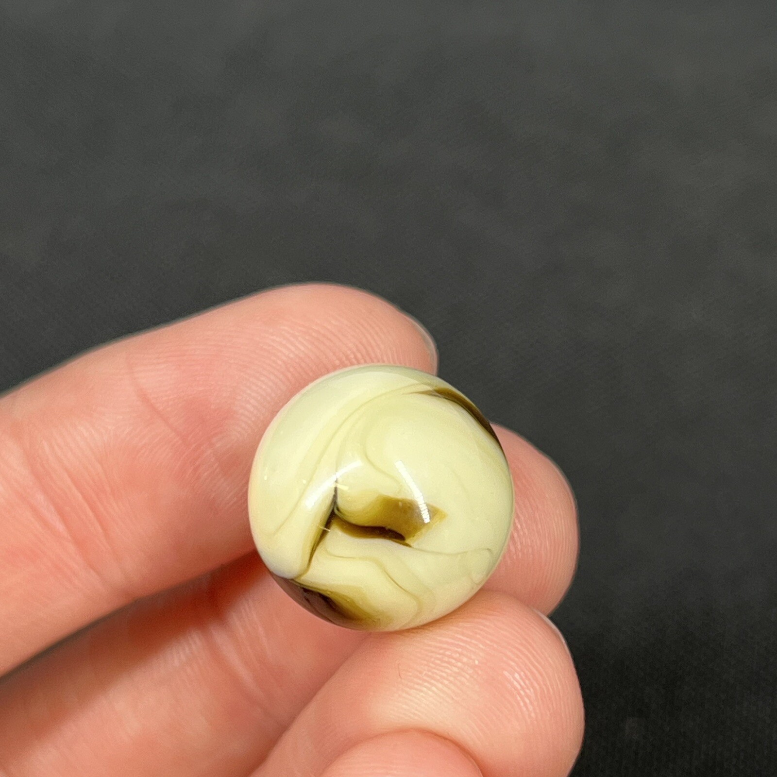 Vintage Agate Christensen Peltier Art Glass Swirl Marble .6” Creamy Honey