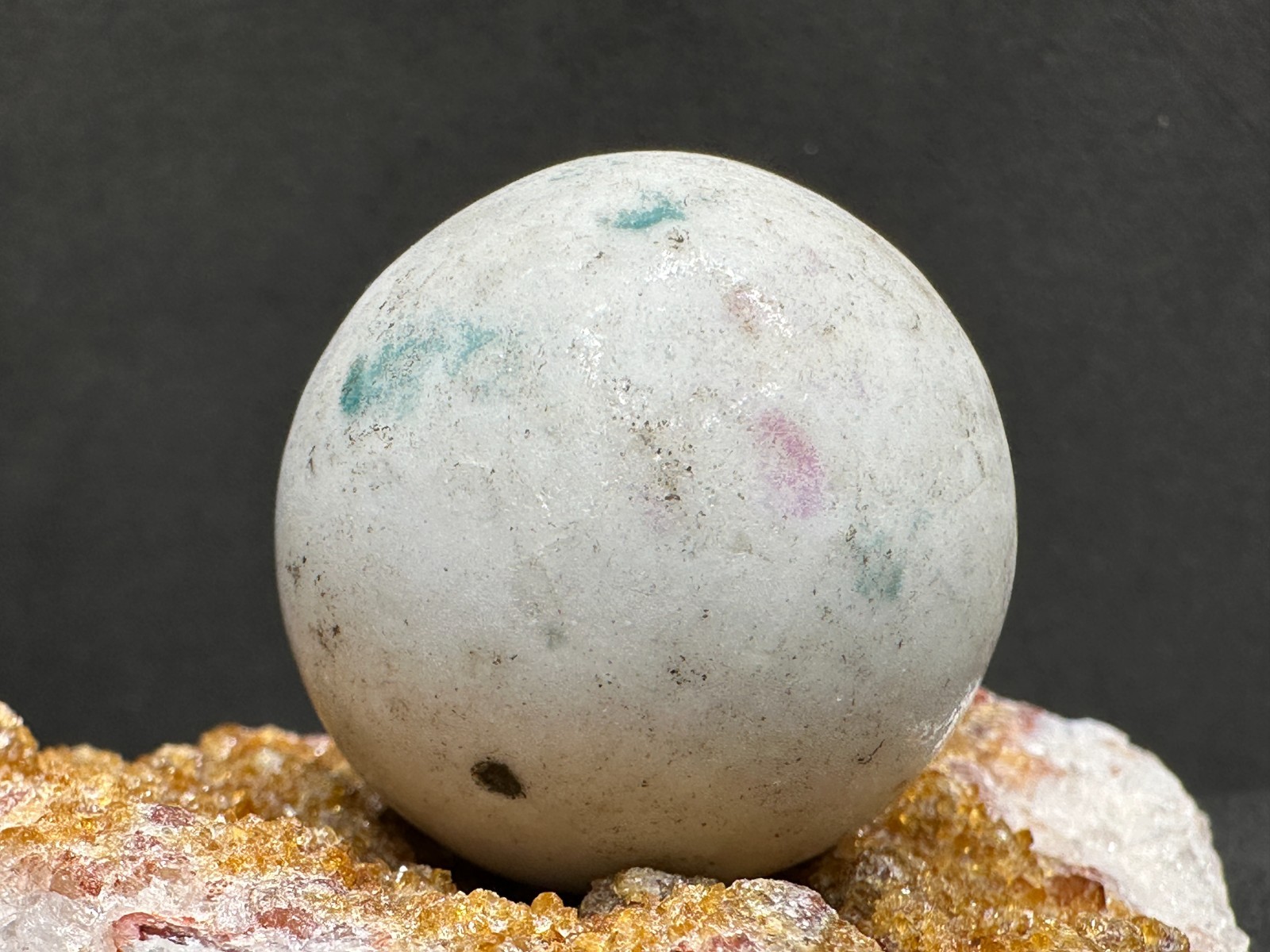 EXTREMELY SCARCE Antique China Clay PAINTED FLOWER Marble 1.26″ HUGE SHOOTER!