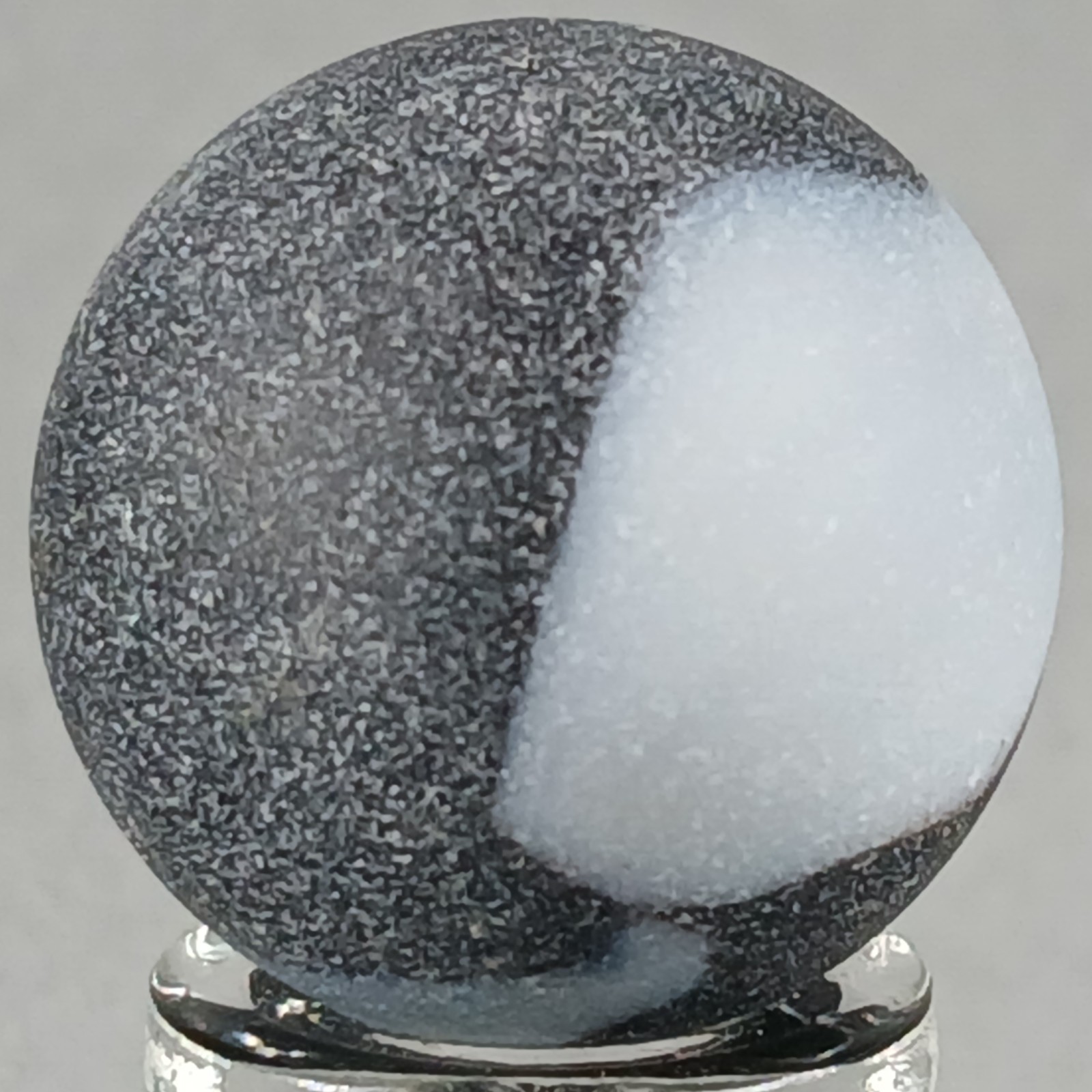 Vacor Panda 2 Marble .62 Inches Near-Mint Condition Combined Shipping