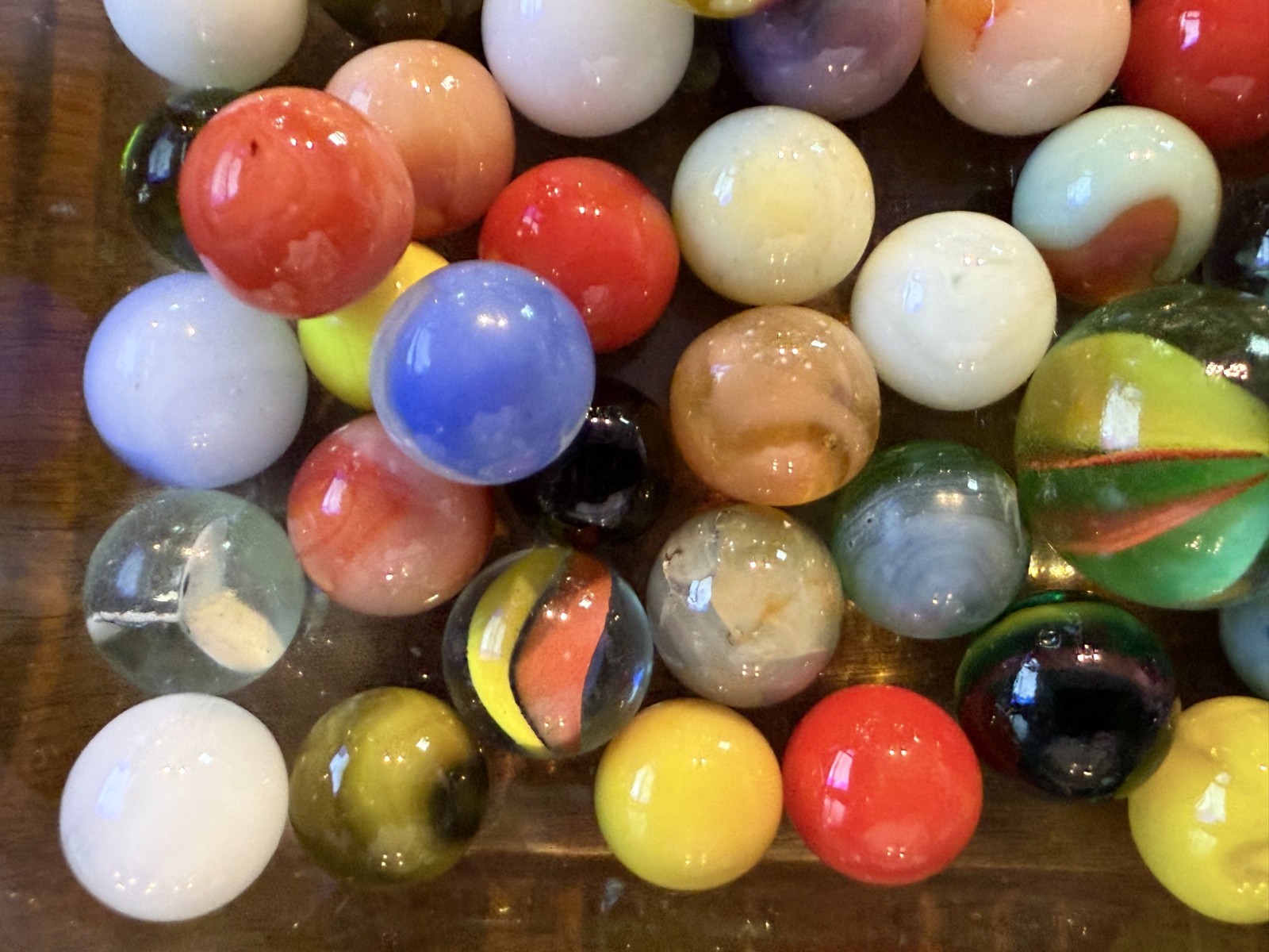 Vintage Marbles (Slags, Swirls, Cats Eyes, Bennies, Etc).Each lot varies Lot#130