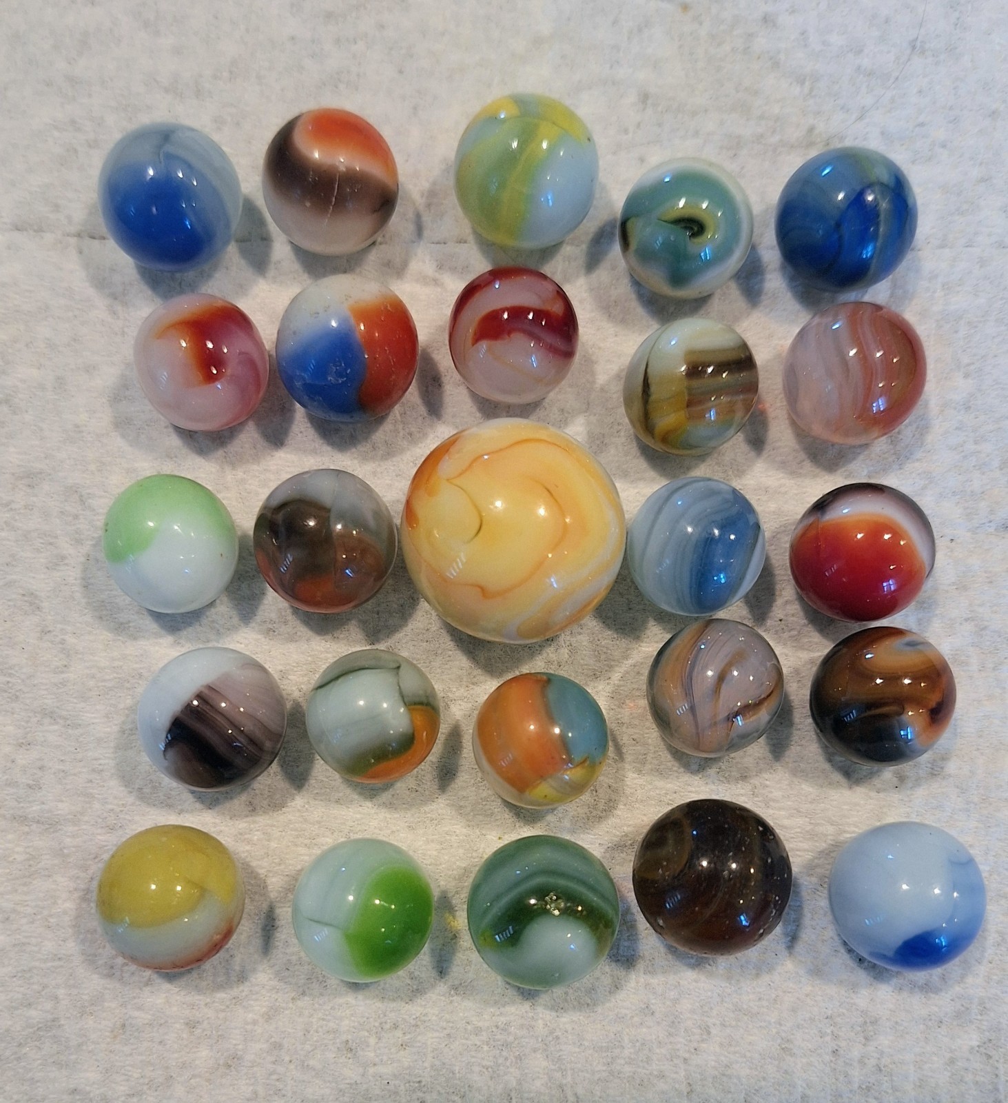 Lot Of 25 Vintage Marbles Akro,agate,cac,swirl,jabo
