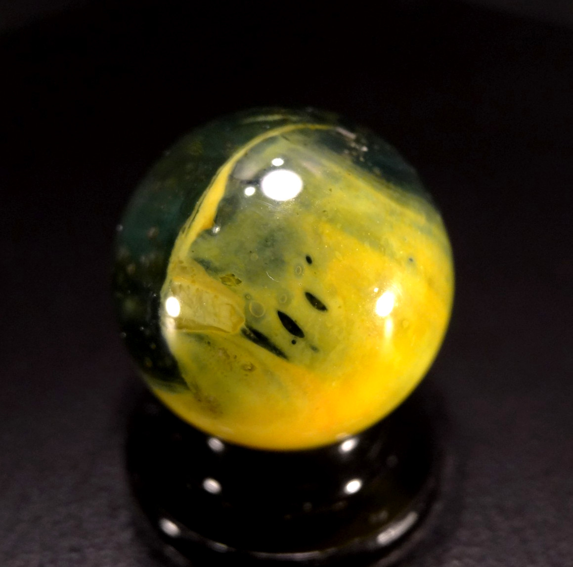 AKRO AGATE LEPARD 😾 “SHOOTER” (One of Akros rarest marbles VHTF Wet Mint