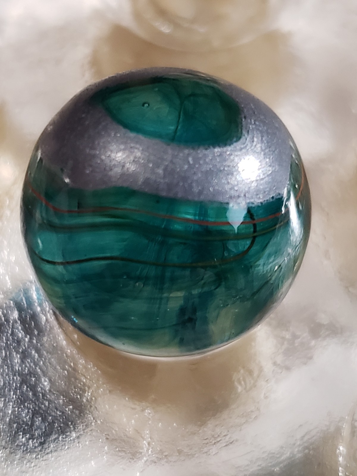 RARE EARLY Akro Agate Blue Bubble Base METALIC 9 OXBLOOD HYBRID WET MINT SZ 5/8