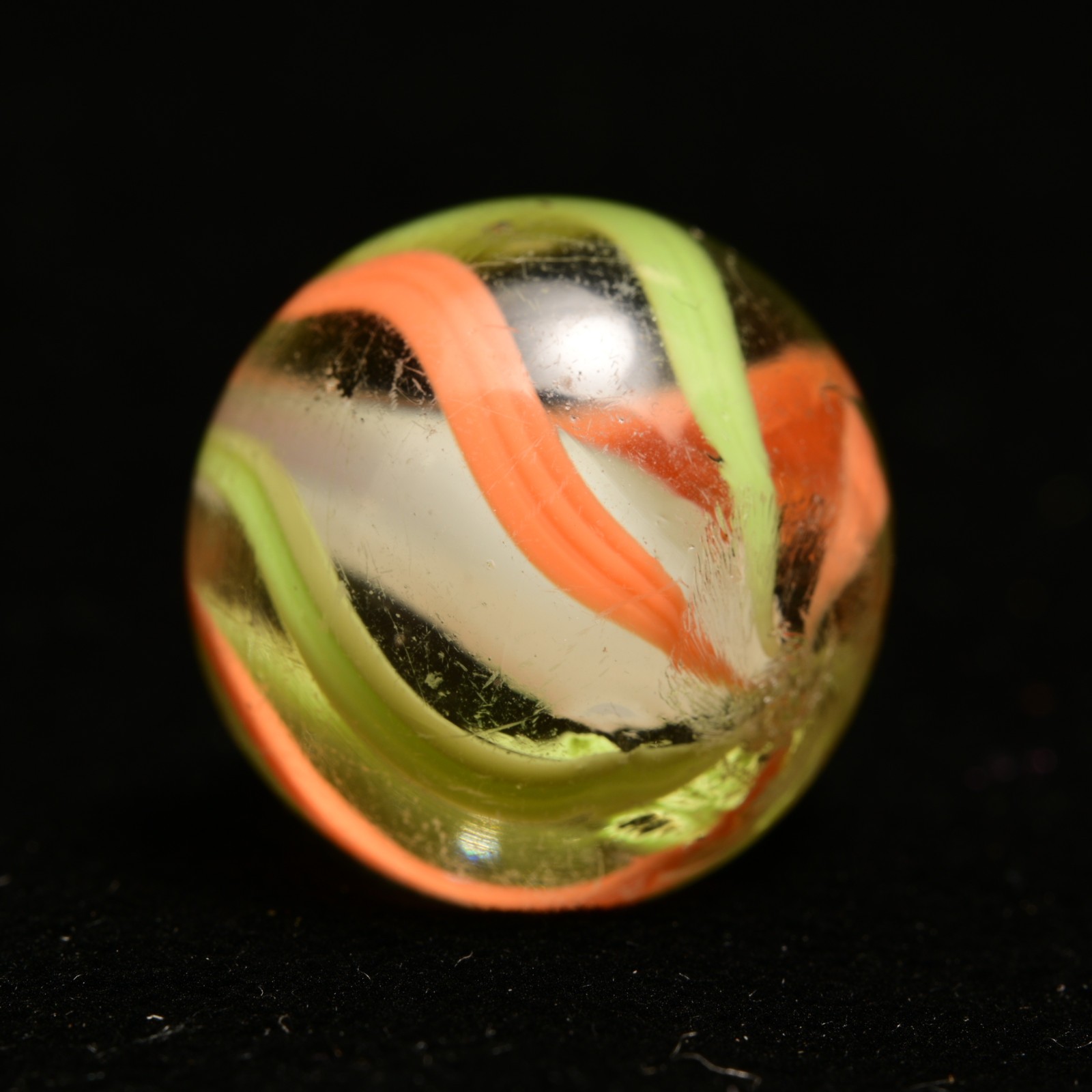 Solid Core German Handmade Antique Marble English Style Contrast 17.6mm 11/16”
