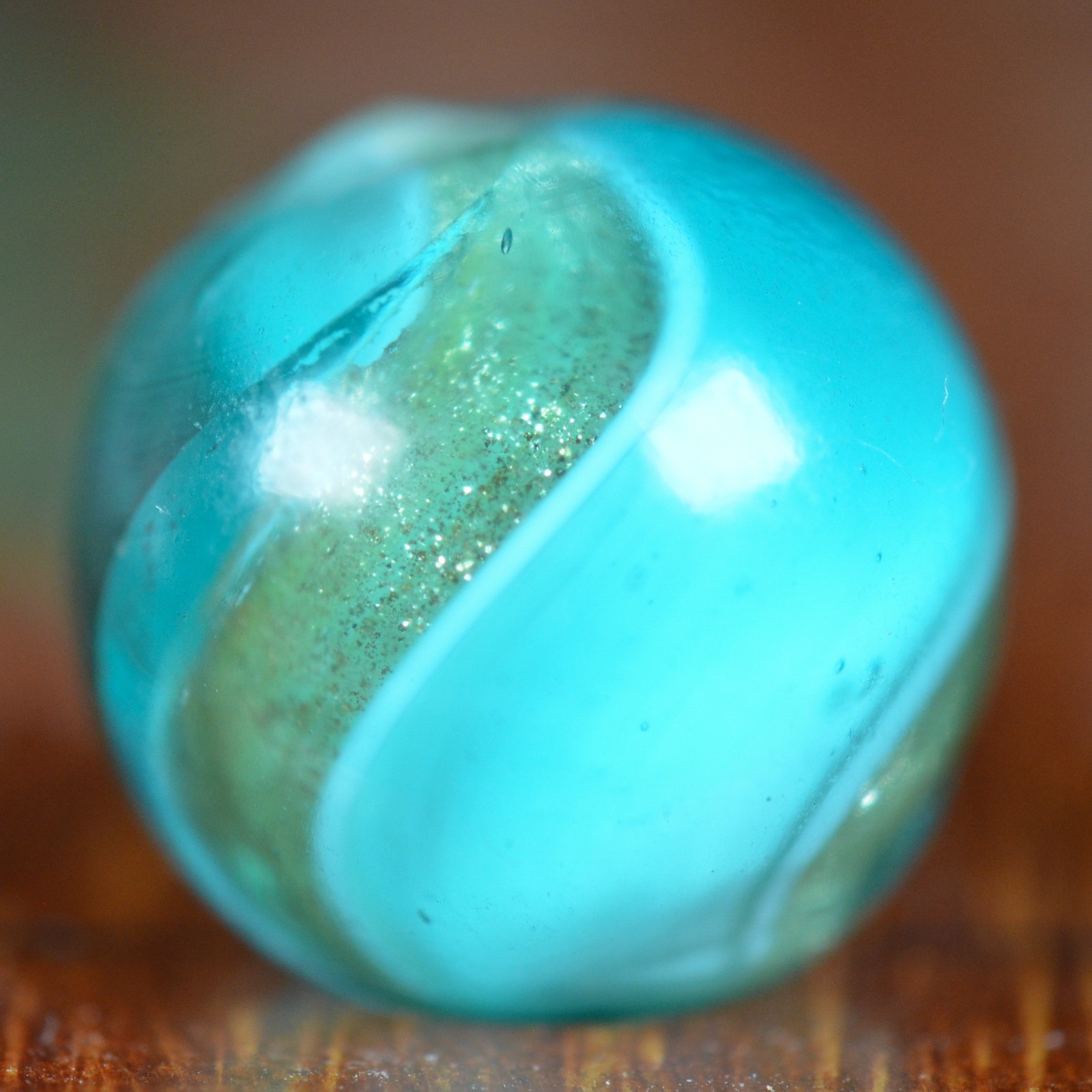 Handmade Aqua Blue Base Glass Ribbon Lutz, 0.69 in, Mint, Annealing Crack, S1610