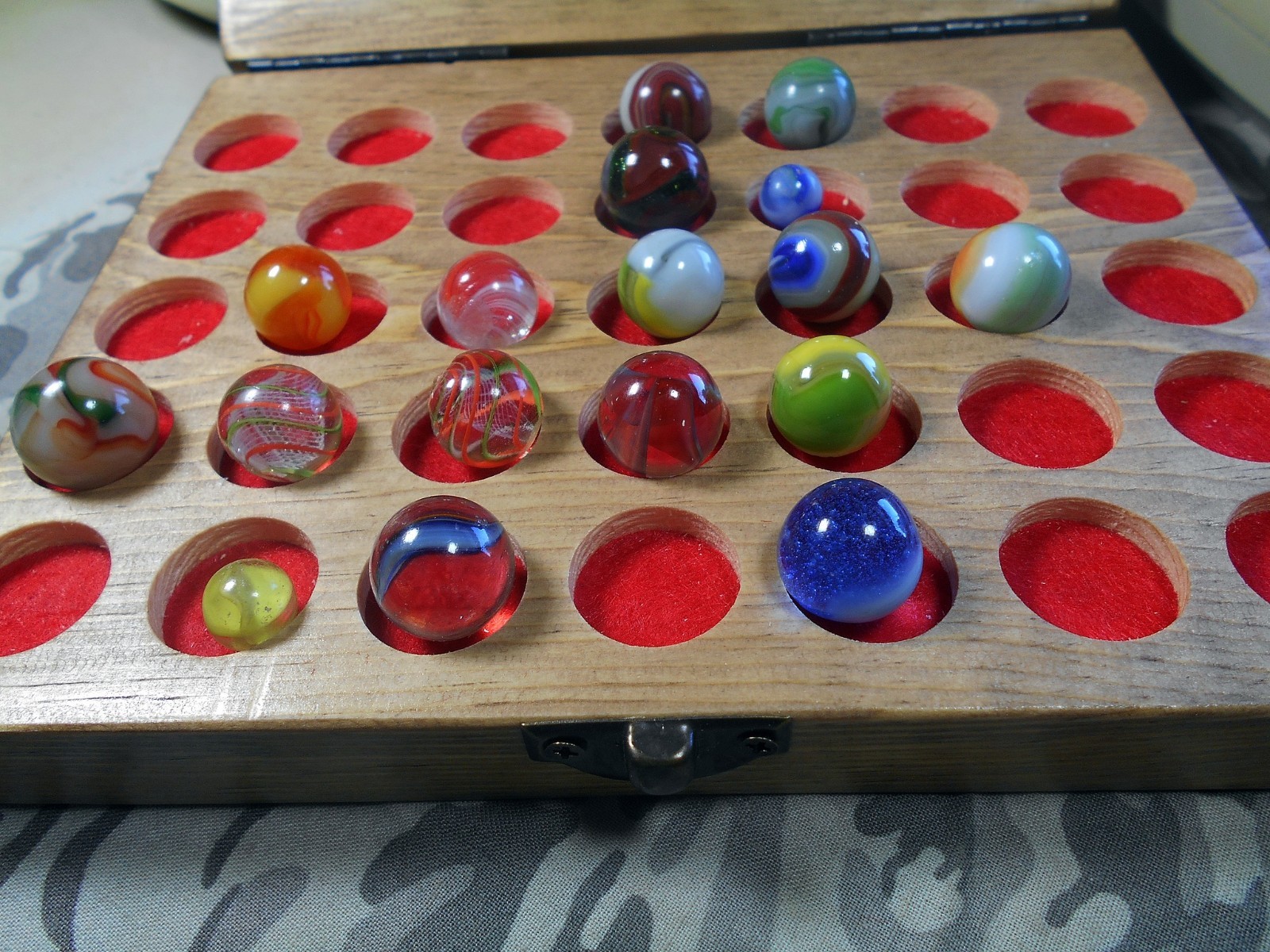 hand made marbles display keeper case box wood beautiful #003 AKRO PELT VITRO