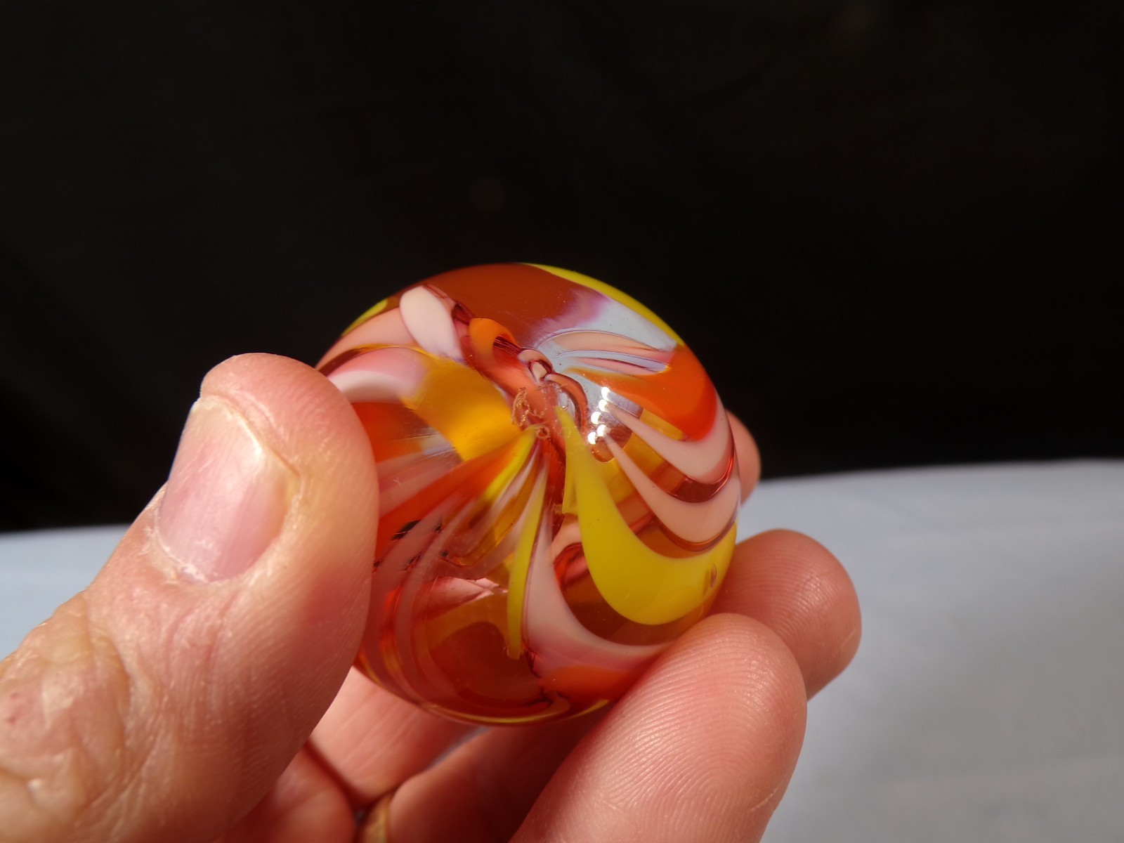Bobbie Seese Contemporary Pink Yellow Art Glass Marble 1 3/4″ w/ Glass Stand #5