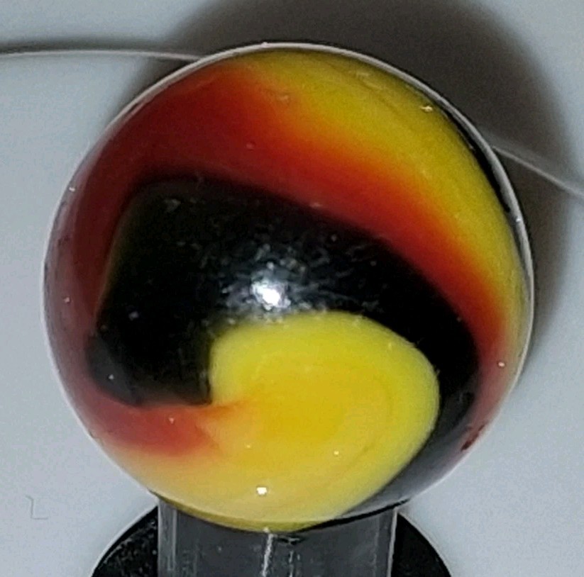 Vintage Akro Agate “Indian Blanket” Corkscrew Marble 23/32″