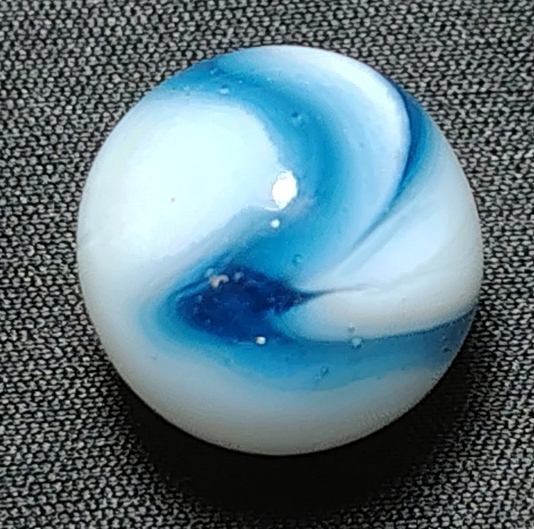 Vintage Alley Agate 0.60″ Dark Cobalt Blue Ribbon Swirl Marble NM! White Base…